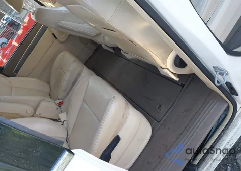 2010 Volkswagen Routan Se from USA, damaged, VIN 2V4RW3D16AR174288